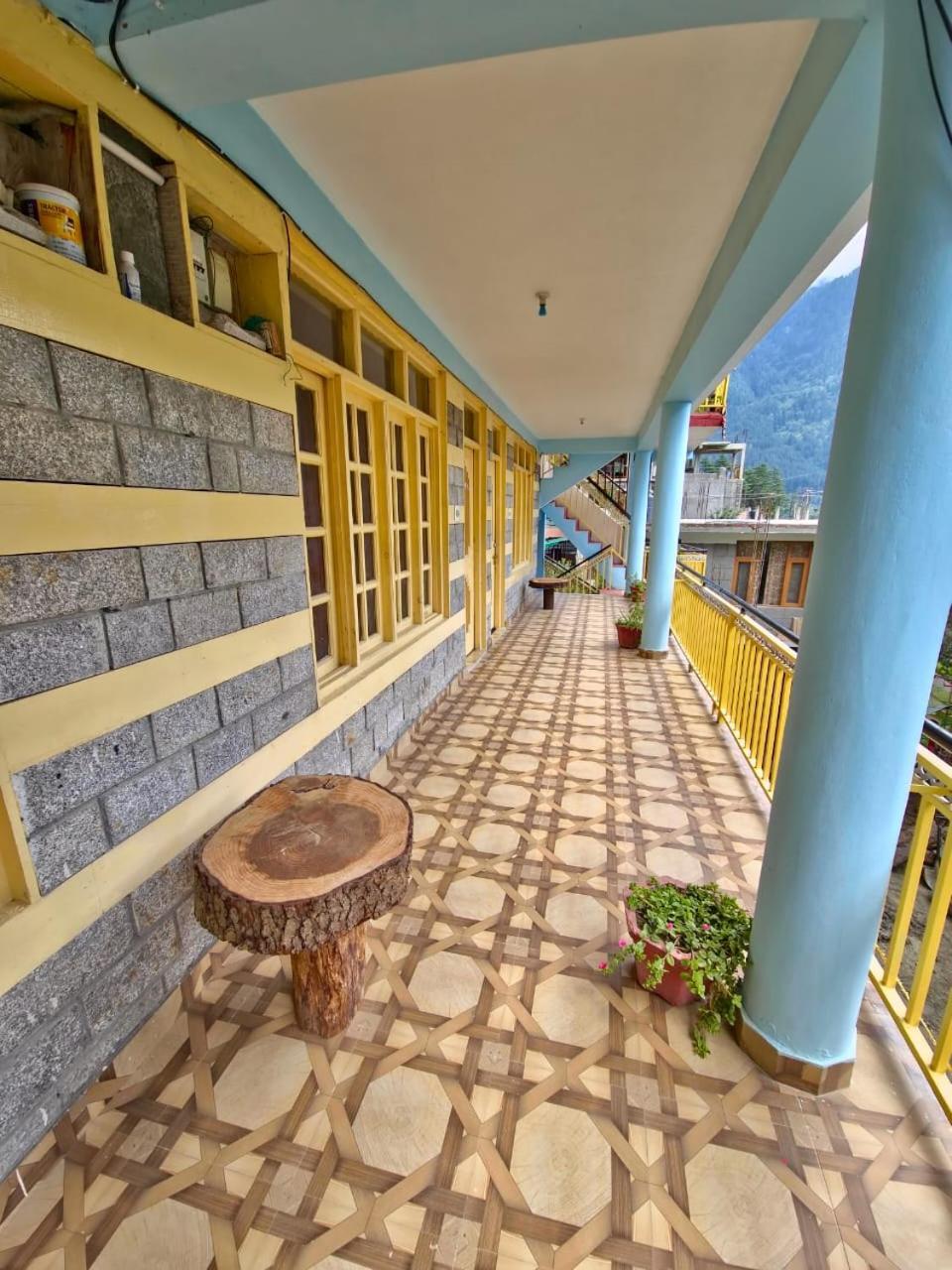 Dhungri Valley Hotel 3*